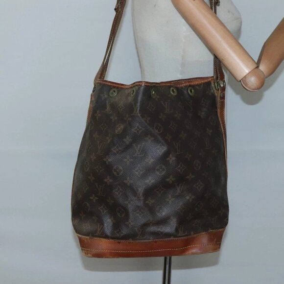 LOUIS VUITTON Monogram Noe Shoulder Bag M42224 LV Auth 132170 - Picture 15 of 16